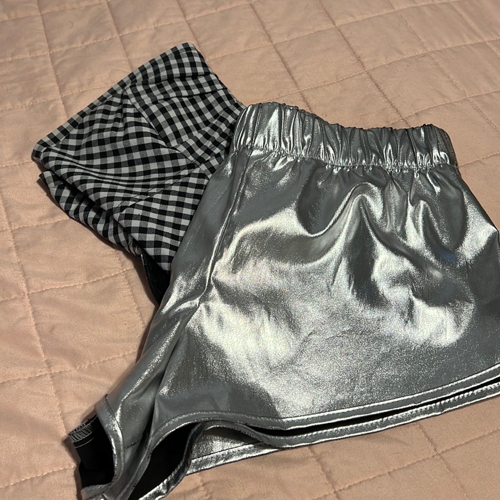 BDG Metallic Shorts 👽
